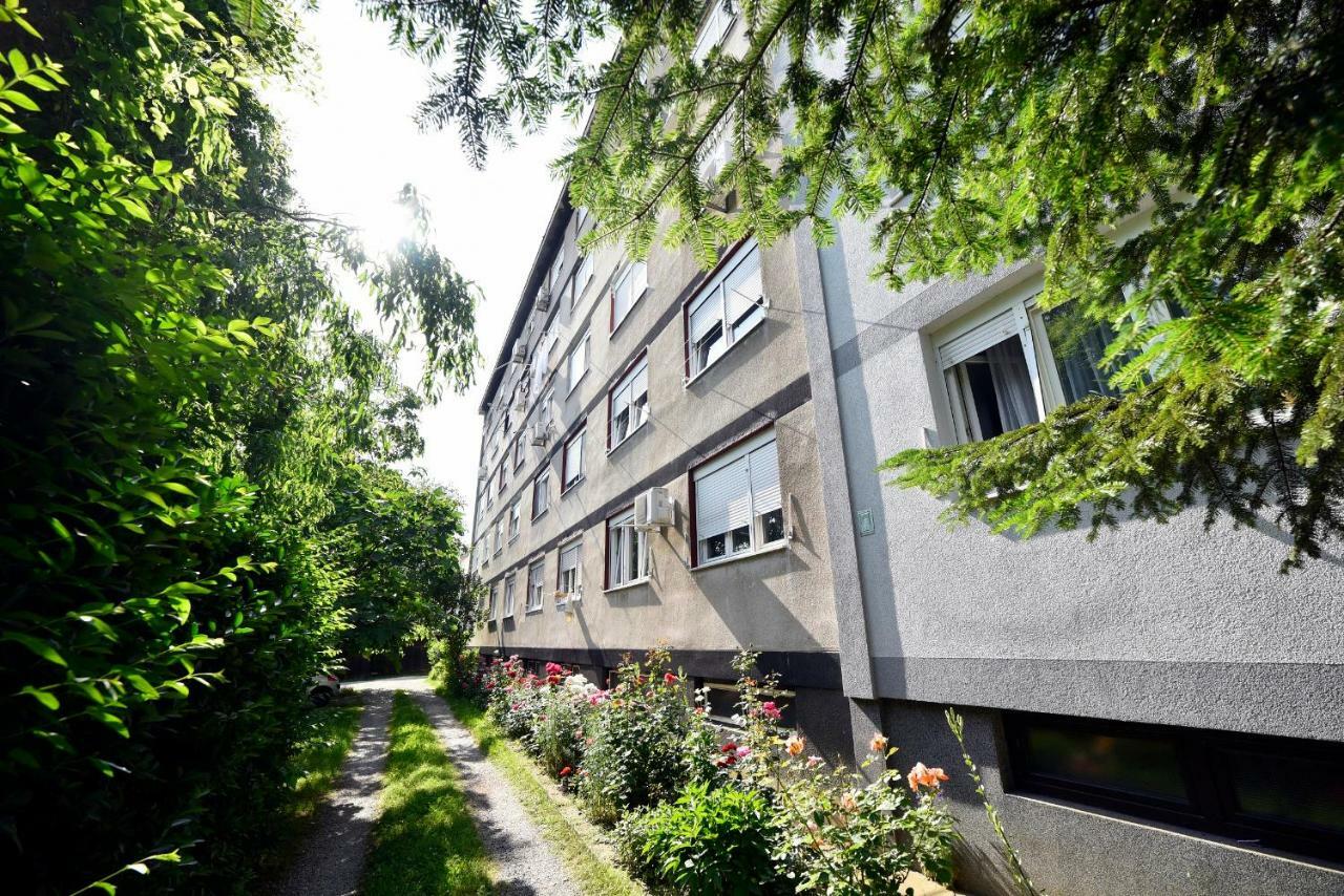 Hella 2 Apartment Zagreb Ngoại thất bức ảnh