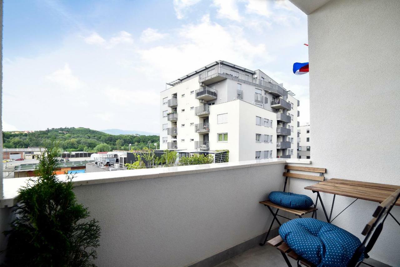 Hella 2 Apartment Zagreb Ngoại thất bức ảnh